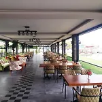 Hotel Oezkum Park Sapanca