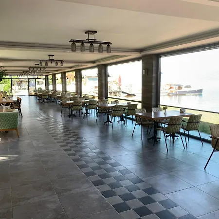 Oezkum Tesisleri 4*