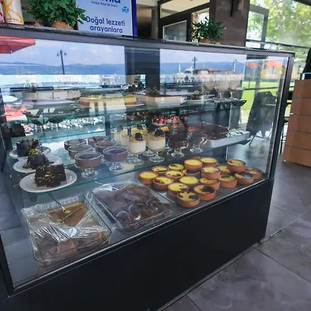 Oezkum Park Ξενοδοχείο 4*