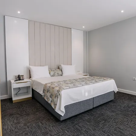 Oezkum Park فندق سبانجا