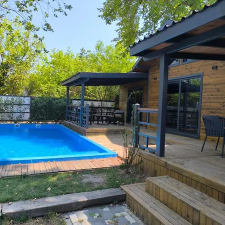 Oezkum Park Hotel 4*