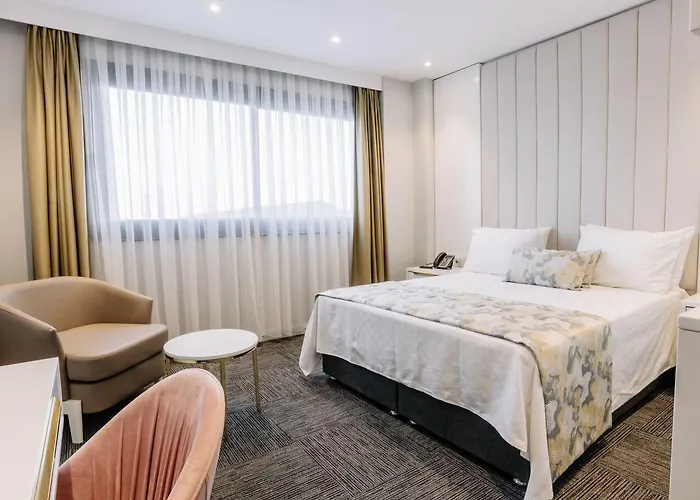 Oezkum Park Hotel 4*